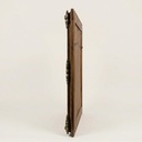 OPUS-أنتيكات - لقطة جانبية