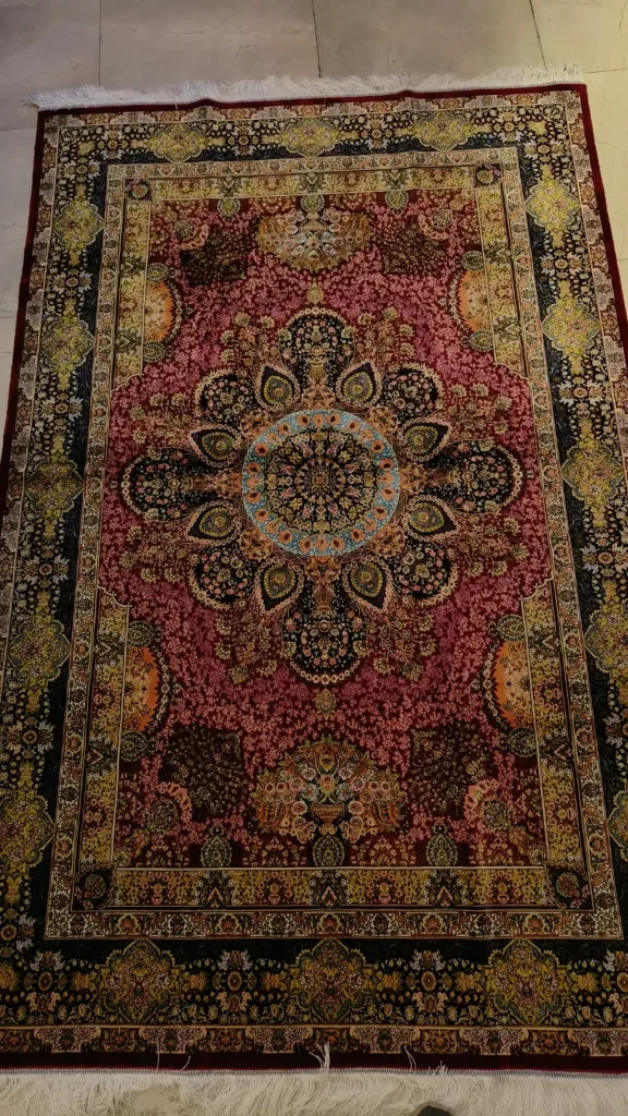 Silk Carpet - 225×150cm