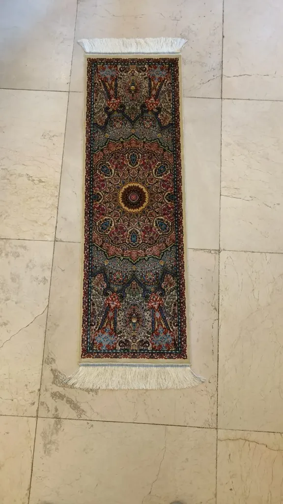 [BLO-CRP-27] Small Silk Carpet - 120×40cm 